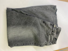 Load image into Gallery viewer, Defrost Wide Leg Jeans 32
