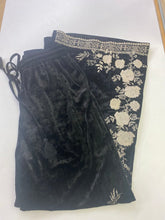 Load image into Gallery viewer, Andree Velour pants S
