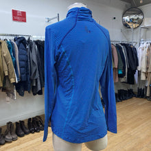 Load image into Gallery viewer, Lole sweater M
