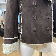 Load image into Gallery viewer, Calvin Klein faux sherpa jacket L
