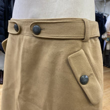 Load image into Gallery viewer, Club Monaco skirt 12
