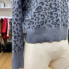 Load image into Gallery viewer, Heartloom leopard print top S
