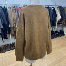 Load image into Gallery viewer, Babaton wool/alpaca/blend sweater M
