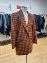 Load image into Gallery viewer, Hobnobber Canada vintage wool long blazer 8
