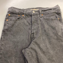 Load image into Gallery viewer, Levis Wedgie Straight jeans 31
