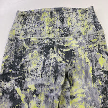 Load image into Gallery viewer, Lululemon leggings 8
