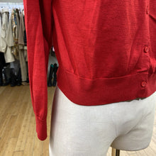 Load image into Gallery viewer, Uniqlo button cardi M
