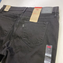 Load image into Gallery viewer, Levis 312 Shaping Slim jeans NWT 33
