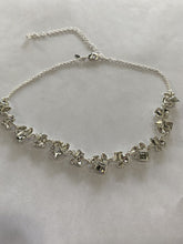 Load image into Gallery viewer, Sparkly Jeweled Necklace
