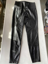 Load image into Gallery viewer, Dynamite pleather leggings M
