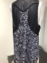 Load image into Gallery viewer, Lululemon floral tank XL
