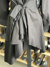 Load image into Gallery viewer, Zara Tunic Asymmetrical Hem L
