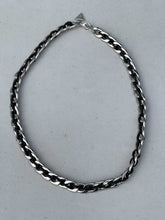 Load image into Gallery viewer, Guess Chain Necklace
