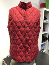 Load image into Gallery viewer, Eddie Beauer quilted vest L
