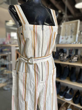 Load image into Gallery viewer, Billabong Linen Cotton Jumpsuit M
