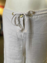 Load image into Gallery viewer, Liz Claiborne linen wide leg pants NWT 4
