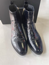 Load image into Gallery viewer, Club Monaco Trycia Flat Boot 39 New In Box
