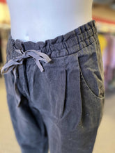 Load image into Gallery viewer, Wilfred linen pants 0
