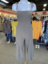 Load image into Gallery viewer, Urban Outfitters jumpsuit XS
