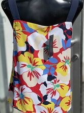 Load image into Gallery viewer, Tommy Hilfiger flowy tank top M NWT
