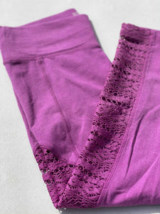 Victoria's Secret cropped leggings XS