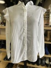 Load image into Gallery viewer, Cloth and Stone Frayed Shoulder Top Long Sleeve XS

