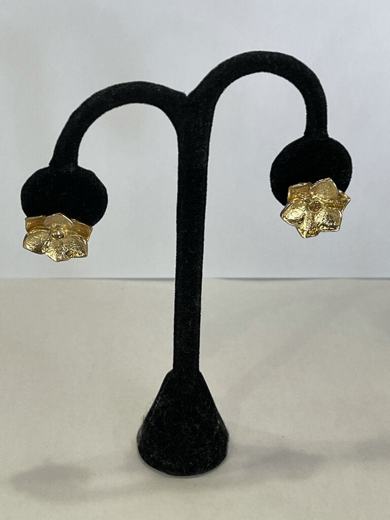 Flower gold earrings