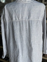 Load image into Gallery viewer, Sigrid Olsen Linen Top Long Sleeve 1X
