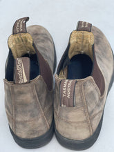 Load image into Gallery viewer, Blundstone 6.5 Blundstone sizing/9.5 Womans

