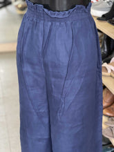 Load image into Gallery viewer, United Colours of Benetton Linen Wide Leg Pants XL
