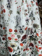 Load image into Gallery viewer, Chicwish Floral Skirt NWT S
