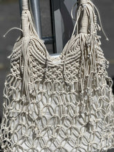 Load image into Gallery viewer, Sun N&#39; Sand Accessories Wicker Handbag
