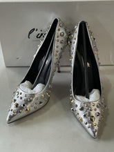 Load image into Gallery viewer, L&#39;intervalle Studded Heels 8

