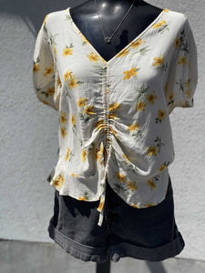 American Eagle Floral Top Short Sleeve L