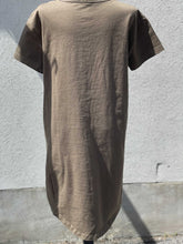 Load image into Gallery viewer, Roots Cotton Dress M

