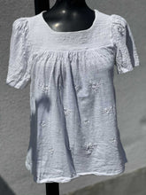Load image into Gallery viewer, Lucky Brand Embroidered Top Short Sleeve XS
