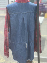 Load image into Gallery viewer, Free People Button Up Denim Plaid Top Long Sleeve L
