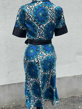 Load image into Gallery viewer, Marciano wrap dress XS
