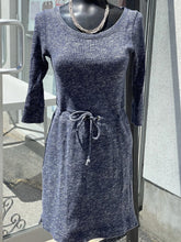 Load image into Gallery viewer, Gap Sweater Dress XS
