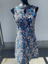 Load image into Gallery viewer, Nuu Muu Back Pocket Dress S
