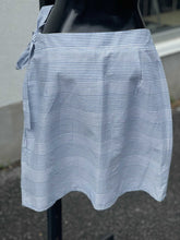 Load image into Gallery viewer, cotton on Striped Skirt L(fits M)
