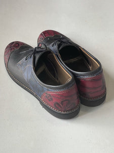 Vintage Multi Print Shoes (missing insole) 7.5