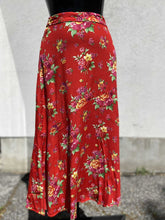 Load image into Gallery viewer, Paris Atelier skirt 4
