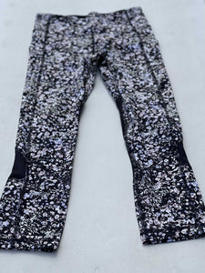 Lululemon Cropped Floral Leggings 2