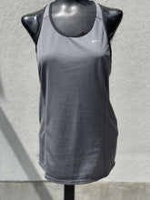 Load image into Gallery viewer, Nike Sportswear Tank M
