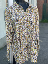 Load image into Gallery viewer, Eddie Beauer Button Up floral Top XXL
