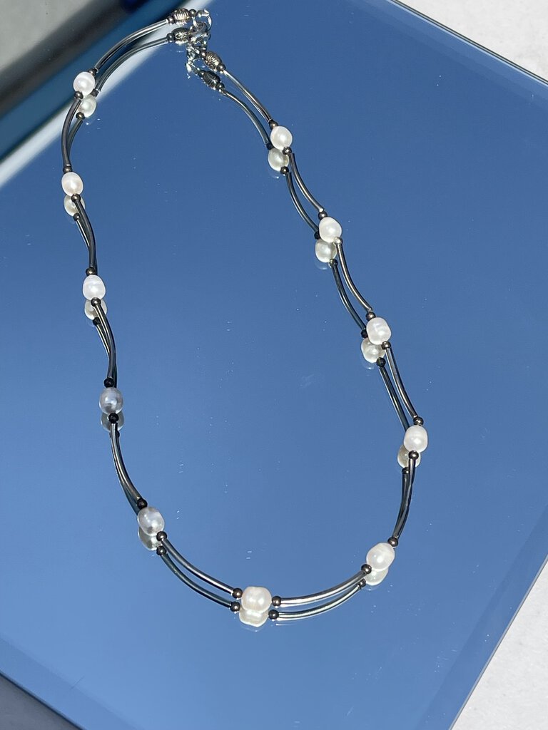 Pearl silver necklace