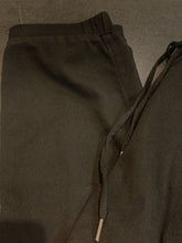 Load image into Gallery viewer, Banana Republic Cargo Pants M
