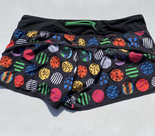 Load image into Gallery viewer, Lululemon Lined Shorts 12
