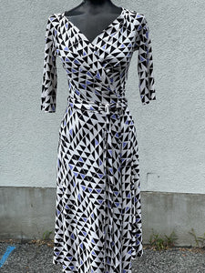 Diane Von Furstenburg Silk Wrap Vintage Dress 2
